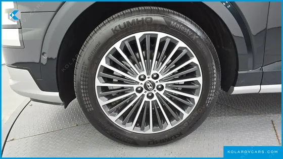 HYUNDAI PALISADE GASOLINE 2.5T 4WD 7-SEATER