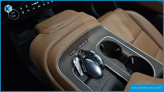 HYUNDAI PALISADE GASOLINE 2.5T 4WD 9-SEATER