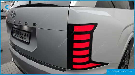 HYUNDAI PALISADE GASOLINE 2.5T 2WD 7-SEATER