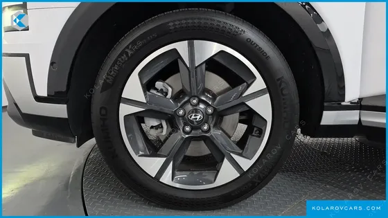 HYUNDAI PALISADE GASOLINE 2.5T 2WD 9-SEATER