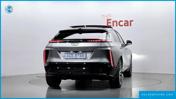 CADILLAC LYRIC SPORT