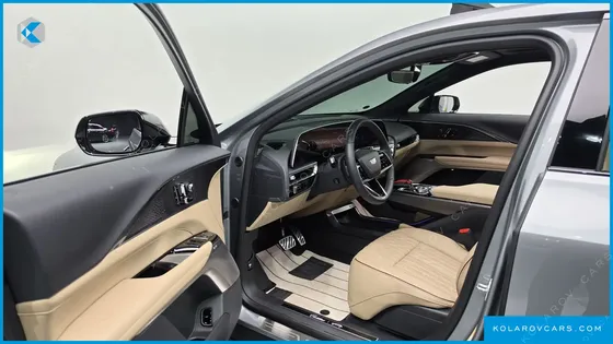 CADILLAC LYRIC SPORT