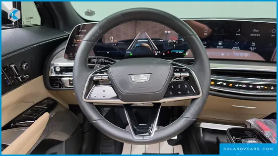 CADILLAC LYRIC SPORT