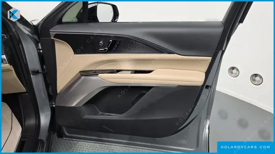 CADILLAC LYRIC SPORT