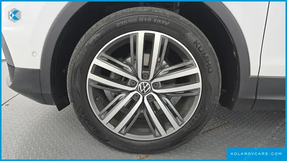 VOLKSWAGEN TIGUAN 2.0 TDI 4MOTION PRESTIGE
