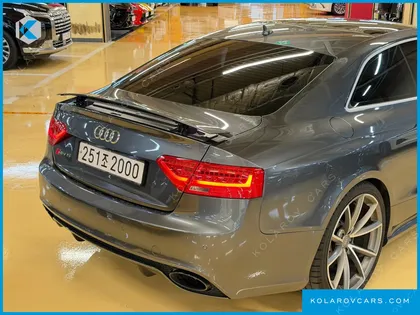 AUDI RS5 4.2 FSI QUATTRO