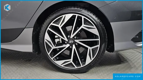HYUNDAI IONIQ 6 LONG RANGE