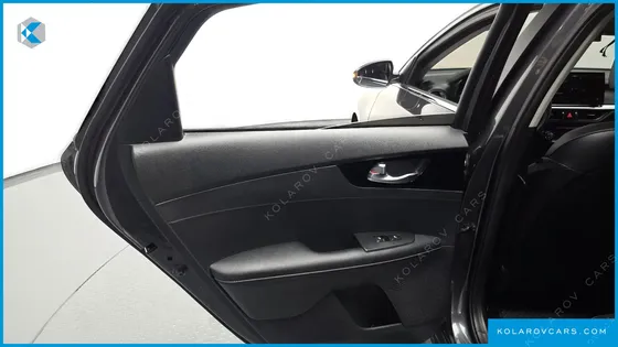 KIA K3 1.6