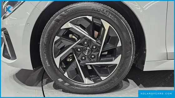 KIA K5 NOBLESSE