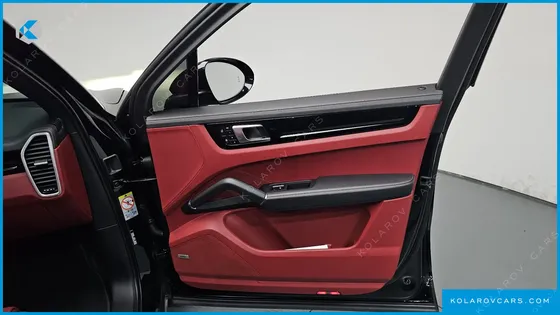 PORSCHE CAYENNE 3.0 E-HYBRID