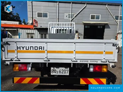 HYUNDAI MEGA TRUCK GOLD