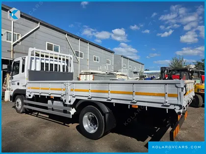 HYUNDAI MEGA TRUCK GOLD