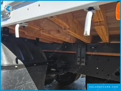 HYUNDAI MEGA TRUCK GOLD