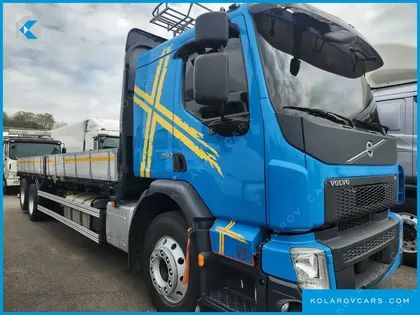 VOLVO CARGO TRUCK 6X4