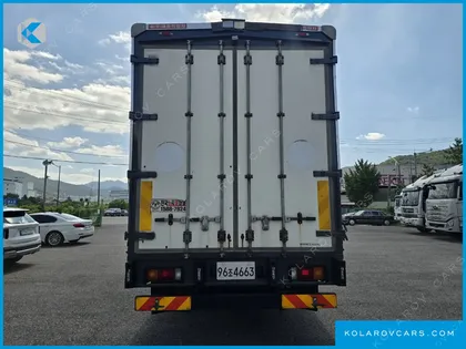 HYUNDAI MEGA TRUCK WIDECAP GOLD