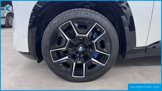 BMW XM 4.4