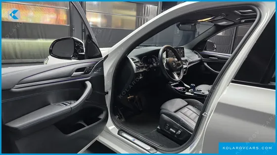 BMW IX3 M SPORTS