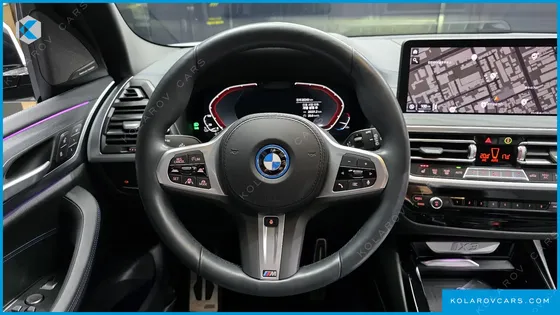 BMW IX3 M SPORTS