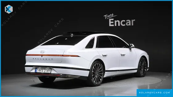 HYUNDAI GRANDEUR 2,5 GASOLINE 2WD