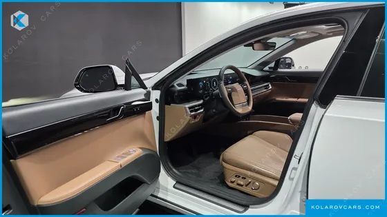 HYUNDAI GRANDEUR 2,5 GASOLINE 2WD