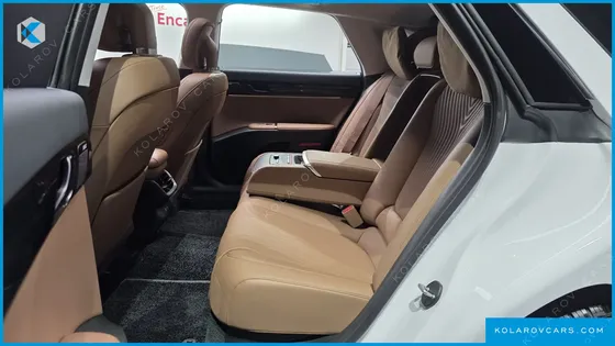 HYUNDAI GRANDEUR 2,5 GASOLINE 2WD