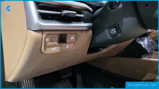 HYUNDAI GRANDEUR 2,5 GASOLINE 2WD