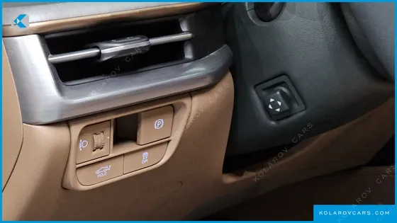 HYUNDAI GRANDEUR 3,5 GASOLINE 4WD