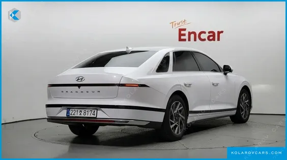 HYUNDAI GRANDEUR 2,5 GASOLINE 2WD
