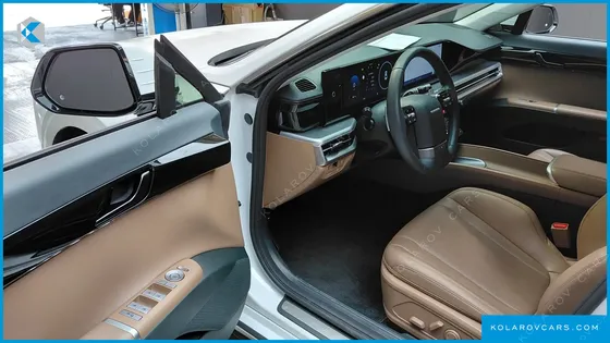 HYUNDAI GRANDEUR 2,5 GASOLINE 2WD