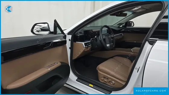 HYUNDAI GRANDEUR 2,5 GASOLINE 2WD