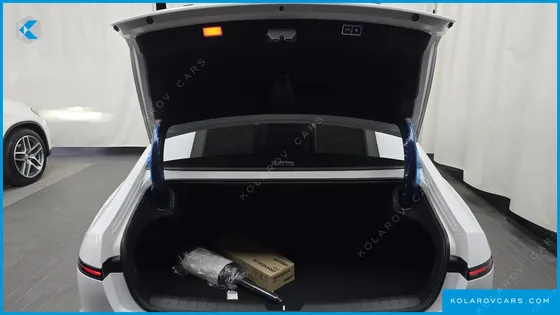 HYUNDAI GRANDEUR 2,5 GASOLINE 2WD