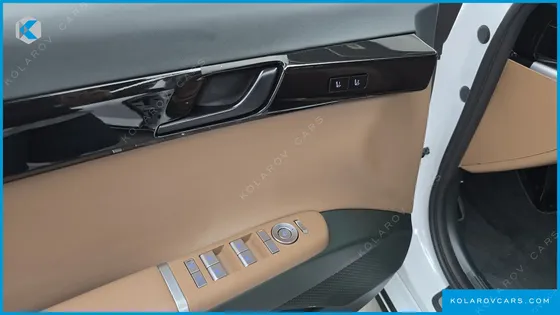 HYUNDAI GRANDEUR 2,5 GASOLINE 2WD
