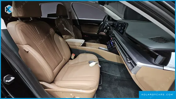 HYUNDAI GRANDEUR 2,5 GASOLINE 2WD