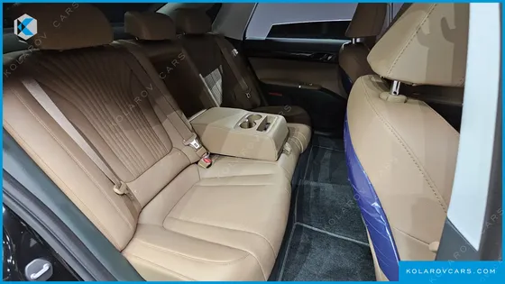 HYUNDAI GRANDEUR 2,5 GASOLINE 2WD