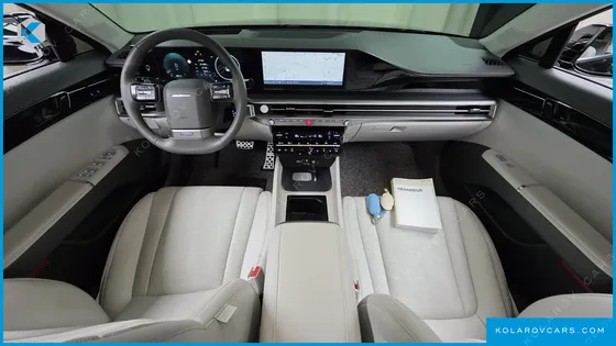 HYUNDAI GRANDEUR 2,5 GASOLINE 2WD
