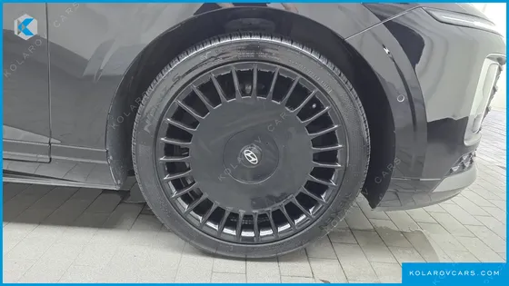 HYUNDAI GRANDEUR 2,5 GASOLINE 2WD
