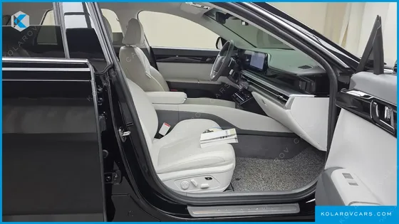 HYUNDAI GRANDEUR 2,5 GASOLINE 2WD