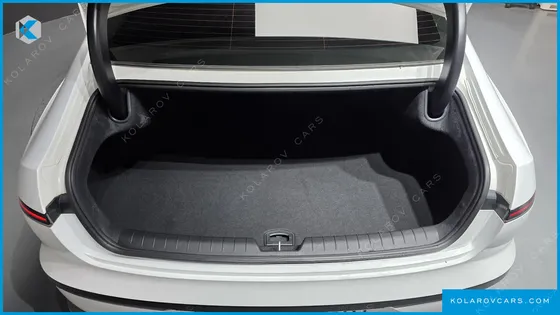HYUNDAI GRANDEUR 2,5 GASOLINE 2WD