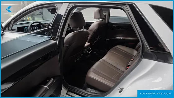 HYUNDAI GRANDEUR 2,5 GASOLINE 2WD