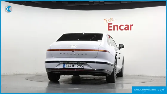 HYUNDAI GRANDEUR 2,5 GASOLINE 2WD