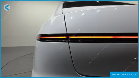 HYUNDAI GRANDEUR 2,5 GASOLINE 2WD