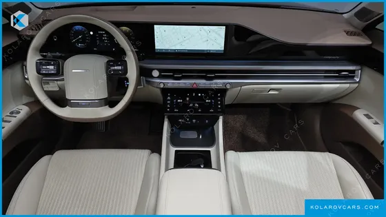HYUNDAI GRANDEUR 2,5 GASOLINE 2WD