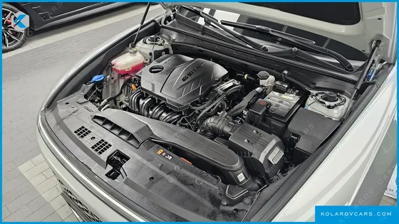 HYUNDAI GRANDEUR 2,5 GASOLINE 2WD