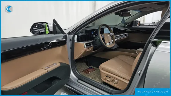 HYUNDAI GRANDEUR 2,5 GASOLINE 2WD
