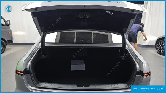 HYUNDAI GRANDEUR 2,5 GASOLINE 2WD
