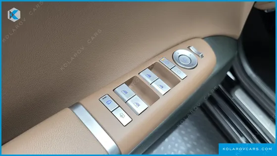 HYUNDAI GRANDEUR 2,5 GASOLINE 2WD