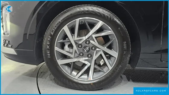 HYUNDAI GRANDEUR 2,5 GASOLINE 2WD
