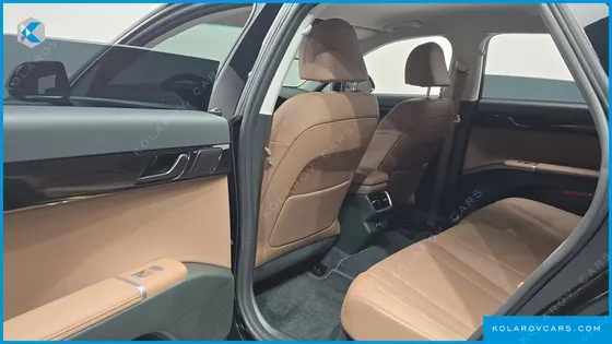 HYUNDAI GRANDEUR 2,5 GASOLINE 2WD