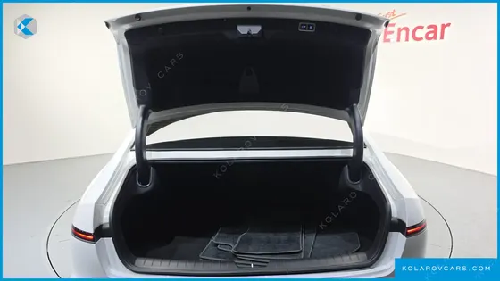 HYUNDAI GRANDEUR 2,5 GASOLINE 2WD
