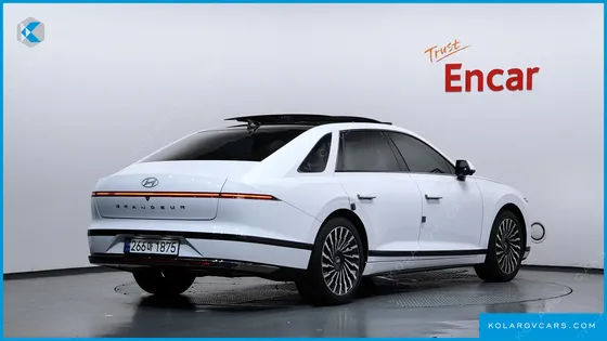 HYUNDAI GRANDEUR 2,5 GASOLINE 2WD